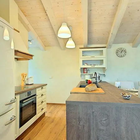 Casa Bastiani 別荘 ブイェ