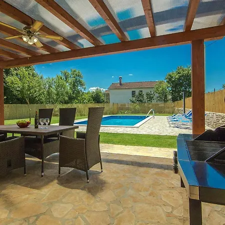 Casa Bastiani * Buje
